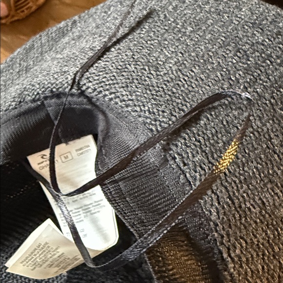 Rip Curl Tan and Black Straw Fedora Hat - Picture 6 of 6